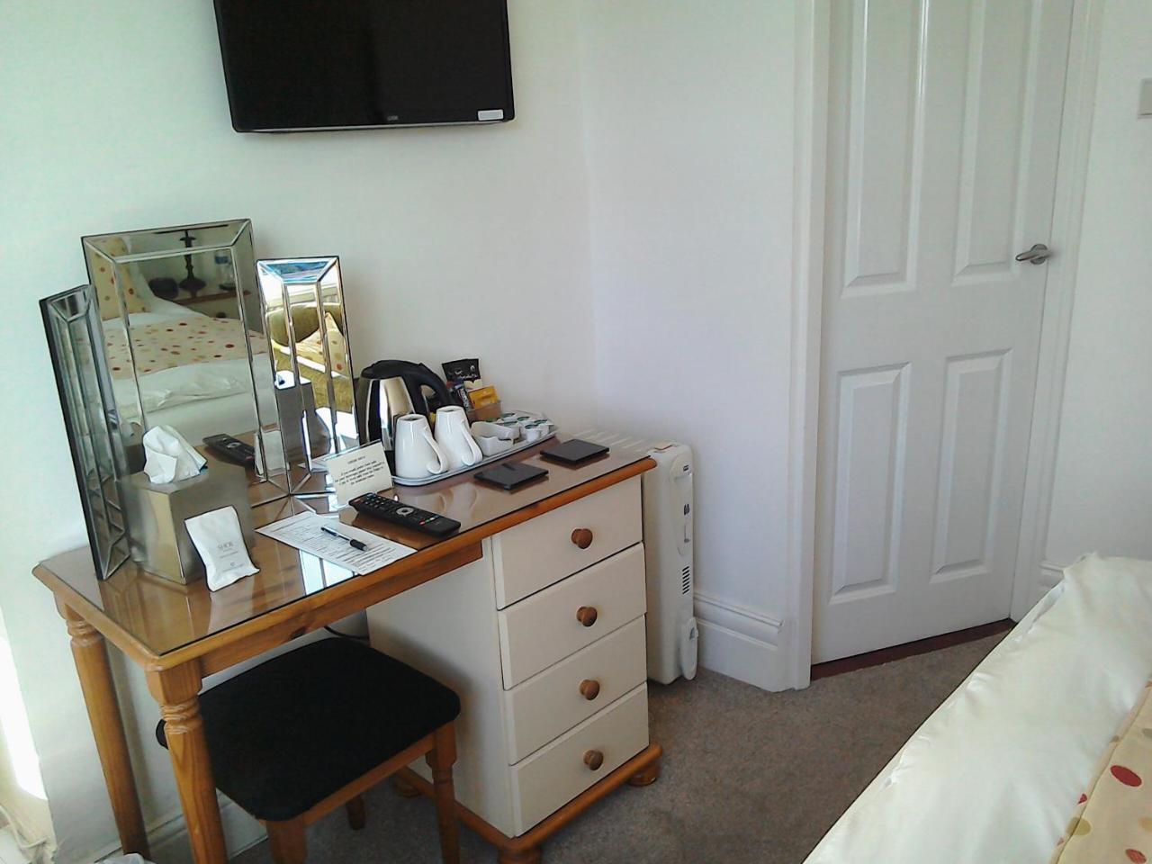South Lodge Guest House บริดลิงตัน ภายนอก รูปภาพ